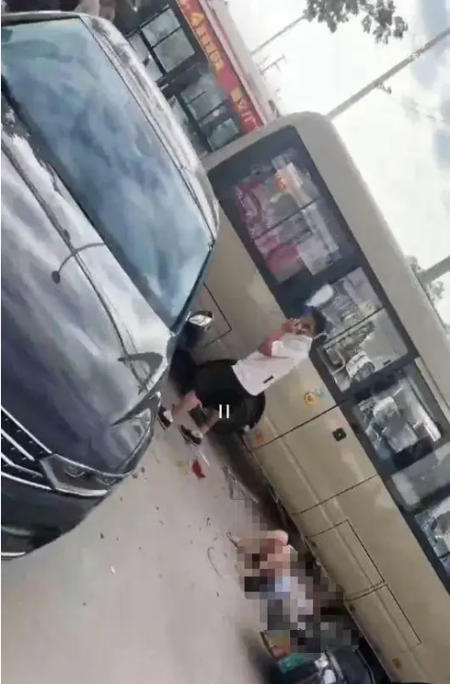 揪心！东平车祸致11死多伤，家长学生痛失亲人