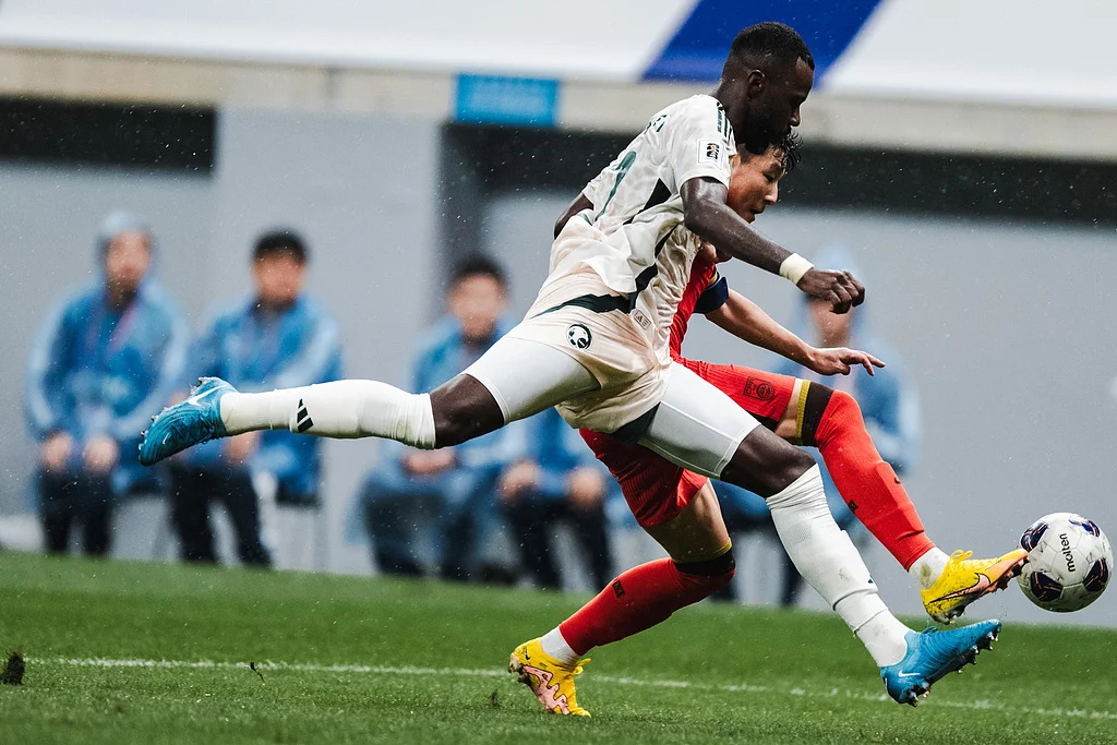 又输了！国足被沙特绝杀