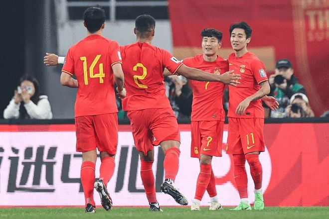 武磊等三人因伤不随队赴澳 国足补招程进、胡荷韬