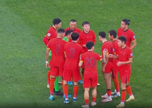 国足逆袭！2:1击败印尼，18强赛首胜燃希望！