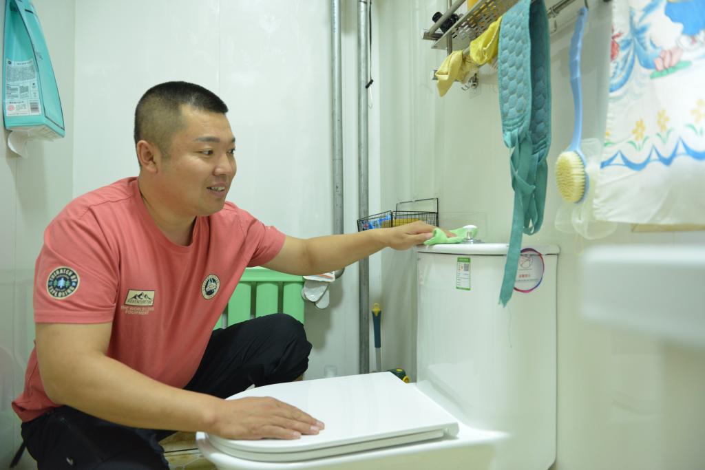 擦亮和美乡村幸福底色