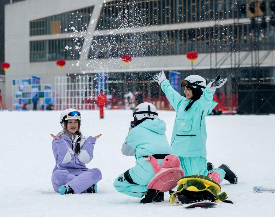 湖北巴东：南方小镇的“冰雪热”