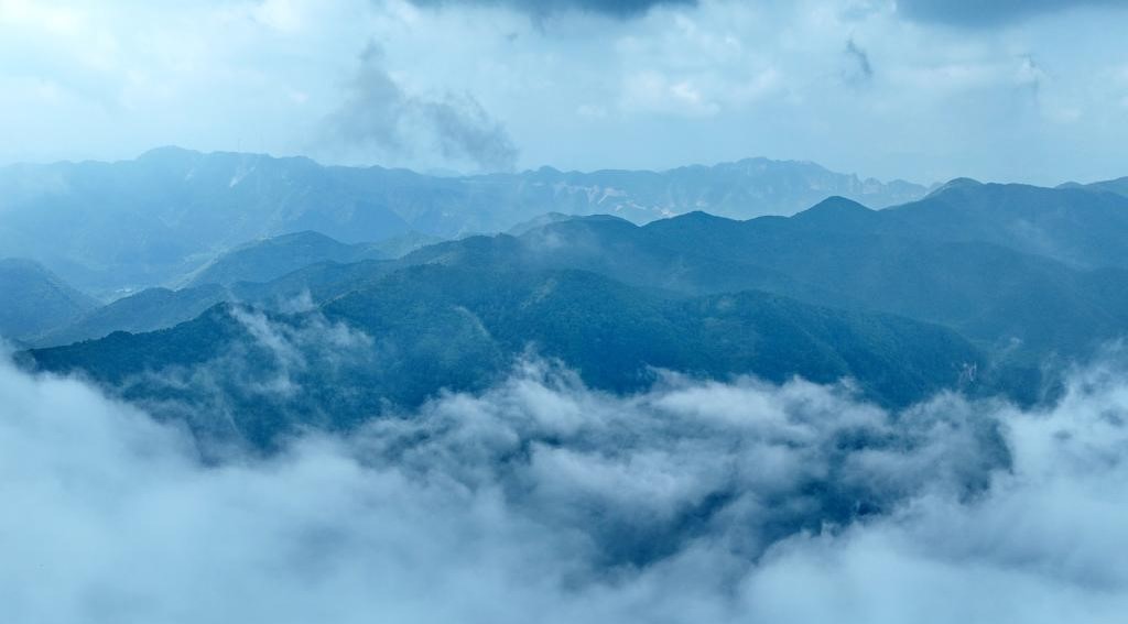 美丽中国丨河北邢台：太行云海翻涌