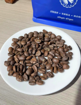 云南咖啡豆农携手合作社，打造品牌直供都市精品咖啡馆