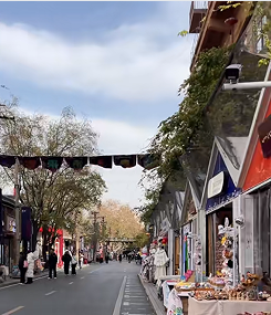 郑州老油化厂变身国家级休闲街区 成夜经济新地标