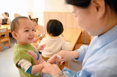 全国首设婴幼儿发展管理本科专业，破解托育人才短缺难题