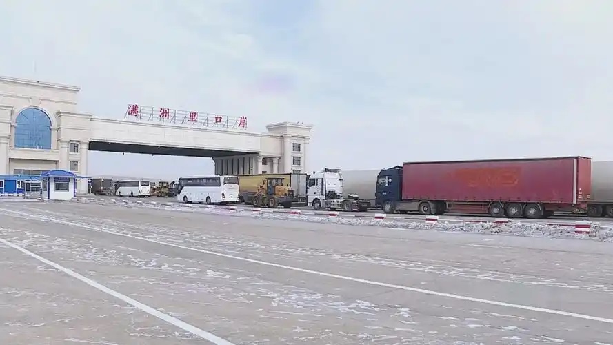 满洲里公路口岸TIR公路运输车辆年内首次突破2000辆