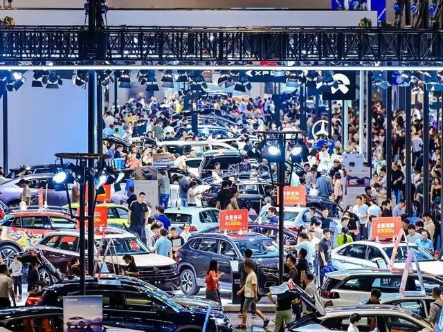 年底买车VS明年买车，到底谁更划算？