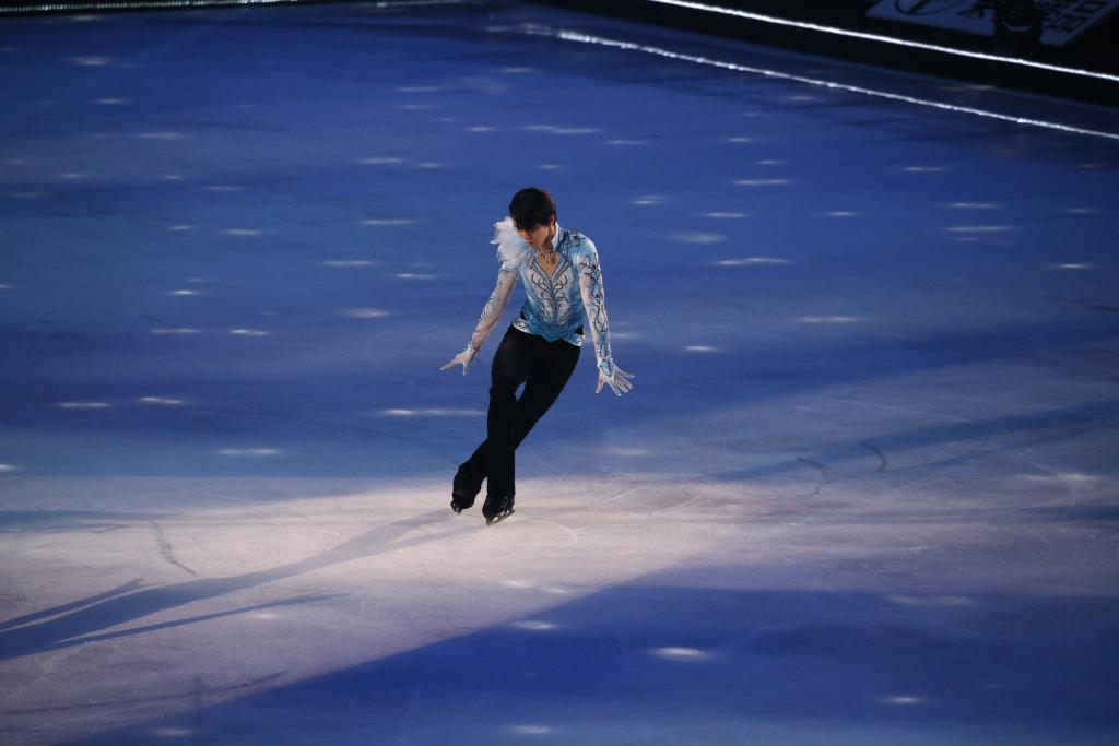 羽生结弦带伤开启“冰上幻想2024”巡演(图1)