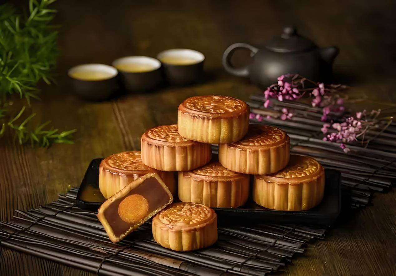 又到中秋，“天价月饼”退出月饼界，月饼简约风成时尚？(图1)