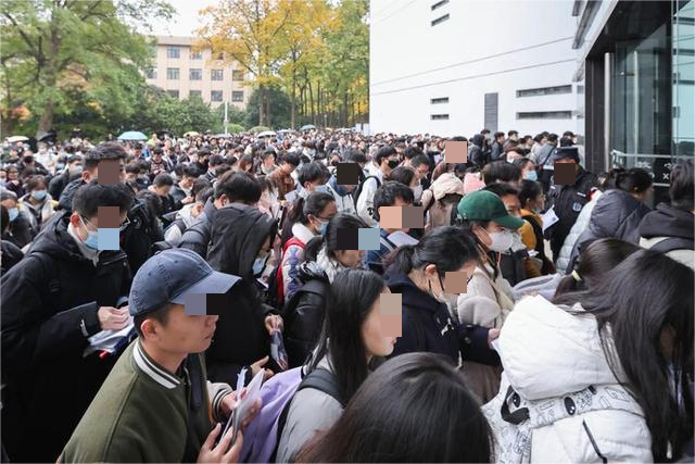 国考热度不减！“铁饭碗”仍然吃香！(图1)