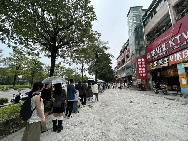 这届年轻人有事儿是真上！——“锅盔叔叔”胡伟光的故事(图1)