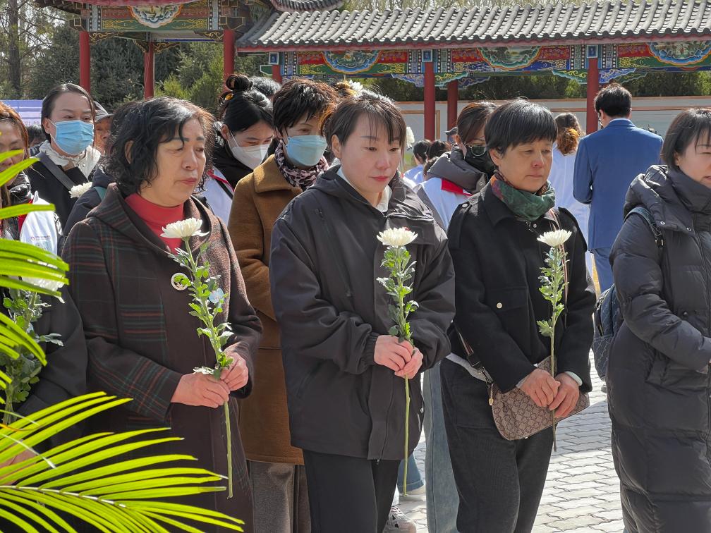 在这里，感受生命之花在大爱中延续(图1)