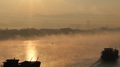 赣江万安段初冬晨景如画 千年古航道焕发新生机