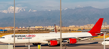 新疆机场集团旅客吞吐量首破5000万人次 航空网络持续优化