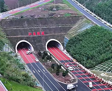 重庆江南隧道正式通车 南坪至茶园车程缩短至10分钟