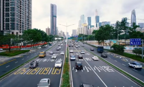 北京前10个月经济数据亮眼 新兴产业引领工业增长