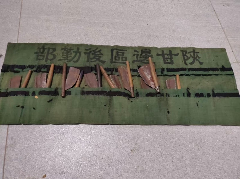 每一件斑驳的文物，都是时光的信使；每一页泛黄的典籍，都是文明的密码。(图7)