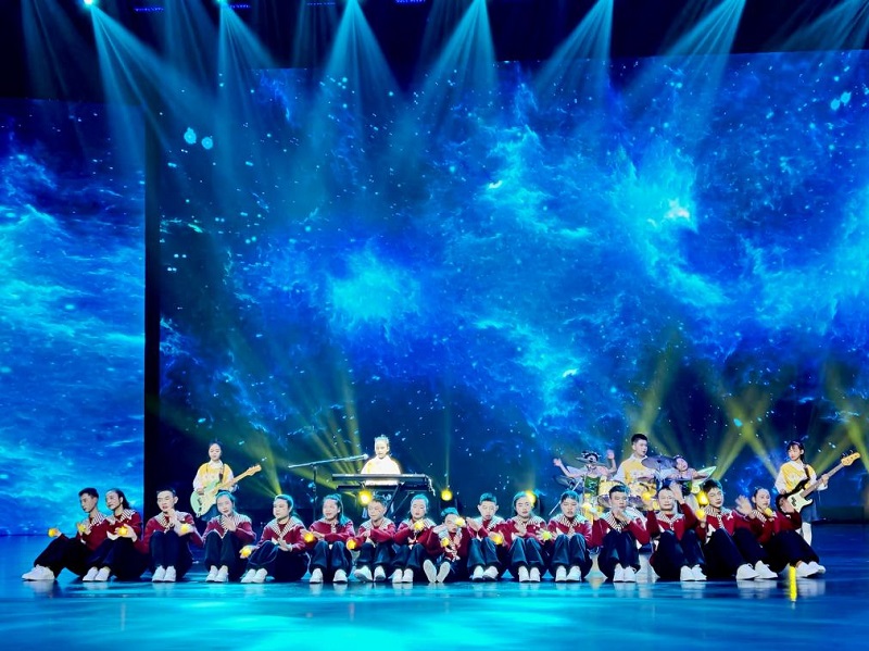 推开那扇音乐的窗(图1)