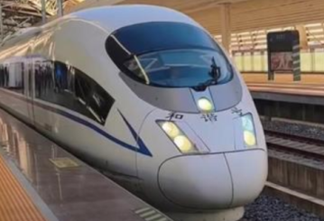 5天预计发送9050万人次 清明铁路运输全力护航出行(图1)